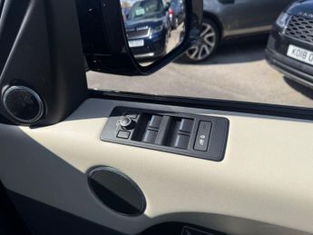 LAND ROVER RANGE ROVER SPORT 3.0 SD V6 HSE SUV 5dr Diesel Auto 4WD Euro 6 (s/s) (306 ps)-Fant