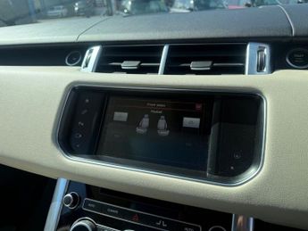 LAND ROVER RANGE ROVER SPORT 3.0 SD V6 HSE SUV 5dr Diesel Auto 4WD Euro 6 (s/s) (306 ps)-Fant