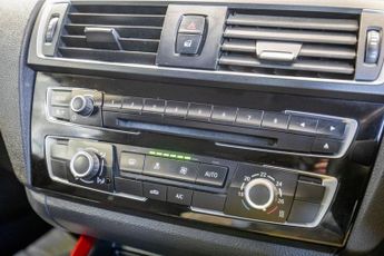 BMW 2 SERIES 2.0 220d Sport Coupe 2dr Diesel Manual Euro 6 (s/s) (190 ps)