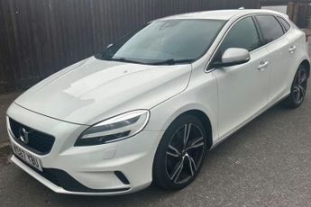 Volvo V40 2.0 D2 R-Design Pro Hatchback 5dr Diesel Auto Euro 6 (s/s) (120 