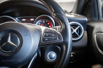 MERCEDES-BENZ A-CLASS 2.1 A200d AMG Line (Premium) Hatchback 5dr Diesel 7G-DCT Euro 6 