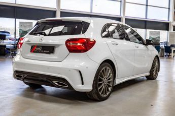 MERCEDES-BENZ A-CLASS 2.1 A200d AMG Line (Premium) Hatchback 5dr Diesel 7G-DCT Euro 6 