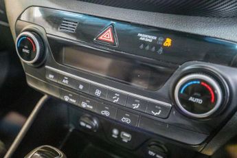 HYUNDAI TUCSON 1.6 T-GDi SE Nav SUV 5dr Petrol DCT Euro 6 (s/s) (177 ps)