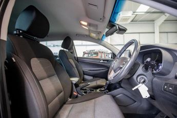 HYUNDAI TUCSON 1.6 T-GDi SE Nav SUV 5dr Petrol DCT Euro 6 (s/s) (177 ps)