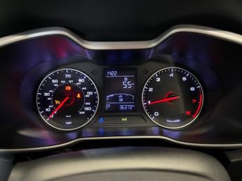 MG MG ZS 1.0 T-GDI Exclusive SUV 5dr Petrol Auto Euro 6 (111 ps)