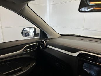 MG MG ZS 1.0 T-GDI Exclusive SUV 5dr Petrol Auto Euro 6 (111 ps)