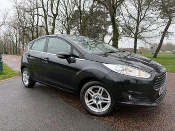 Ford Fiesta 1.6 Zetec Hatchback 5dr Petrol Powershift Euro 5 (105 ps)