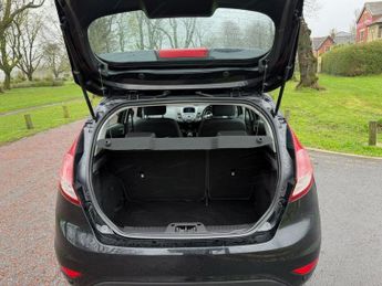 FORD FIESTA 1.6 Zetec Hatchback 5dr Petrol Powershift Euro 5 (105 ps)