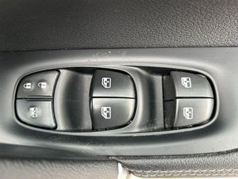 NISSAN QASHQAI 1.2 DIG-T Tekna SUV 5dr Petrol XTRON Euro 6 (s/s) (115 ps)