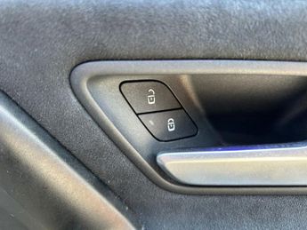 MERCEDES-BENZ A-CLASS 1.3 A250e 15.6kWh AMG Line Edition (Executive) Saloon 4dr Petrol