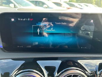 MERCEDES-BENZ A-CLASS 1.3 A250e 15.6kWh AMG Line Edition (Executive) Saloon 4dr Petrol