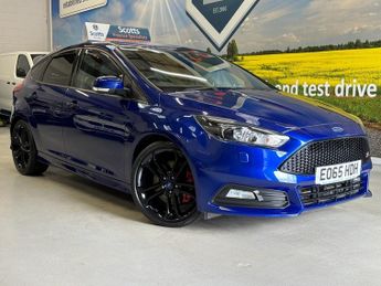 Ford Focus 2.0T EcoBoost ST-3 Hatchback 5 Door Petrol Manual Blue Euro 6 