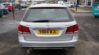 MERCEDES-BENZ E-CLASS 2.1 E220 BlueTEC SE Estate 5dr Diesel G-Tronic+ Euro 6 (s/s) (17