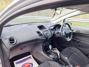 FORD FIESTA 1.6 Zetec Hatchback 5dr Petrol Powershift Euro 5 (105 ps)