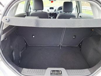 FORD FIESTA 1.6 Zetec Hatchback 5dr Petrol Powershift Euro 5 (105 ps)