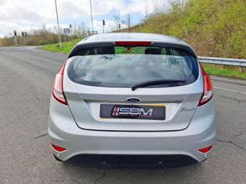 FORD FIESTA 1.6 Zetec Hatchback 5dr Petrol Powershift Euro 5 (105 ps)