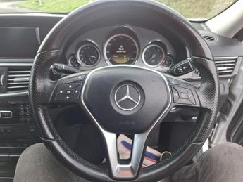 MERCEDES-BENZ E-CLASS 3.0 E350 CDI V6 BlueEfficiency Avantgarde Estate 5dr Diesel G-Tr
