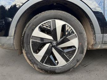 MG MG ZS 72.6kWh Trophy Long Range SUV 5dr Electric Auto (156 ps)