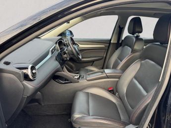 MG MG ZS 72.6kWh Trophy Long Range SUV 5dr Electric Auto (156 ps)