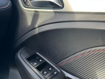 MG MG ZS 72.6kWh Trophy Long Range SUV 5dr Electric Auto (156 ps)