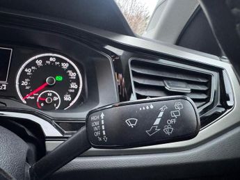 VOLKSWAGEN POLO 1.0 TSI Match Hatchback 5dr Petrol DSG Euro 6 (s/s) (95 ps)