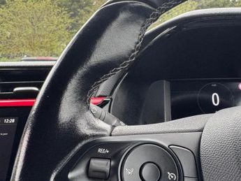 VAUXHALL Corsa Electric 50kWh SRi Nav Premium Hatchback 5dr Electric Auto (7.4Kw Charger