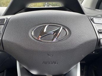 HYUNDAI IONIQ 38.3kWh Premium Hatchback 5dr Electric Auto (136 ps)