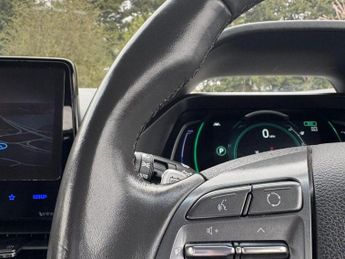 HYUNDAI IONIQ 38.3kWh Premium Hatchback 5dr Electric Auto (136 ps)