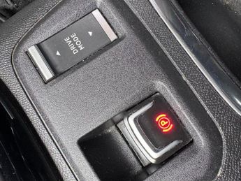 VAUXHALL Corsa Electric 50kWh SRi Premium Hatchback 5dr Electric Auto (136 ps)