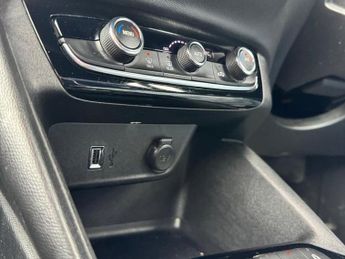 VAUXHALL Corsa Electric 50kWh SRi Premium Hatchback 5dr Electric Auto (136 ps)