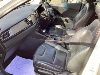 KIA NIRO 1.6 GDi 8.9kWh 3 SUV 5dr Petrol Plug-in Hybrid DCT Euro 6 (s/s) 