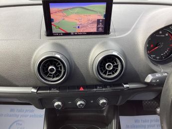 AUDI A3 1.0 TFSI SE Technik Sportback 5dr Petrol S Tronic Euro 6 (s/s) (