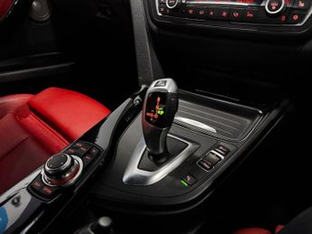 BMW 3 SERIES 2.0 320d Sport Saloon 4dr Diesel Auto Euro 5 (s/s) (184 ps)