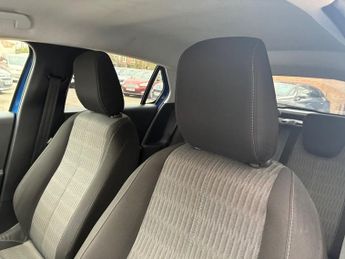 VAUXHALL Corsa Electric 50kWh Griffin Hatchback 5dr Electric Auto (7.4Kw Charger) (136 p