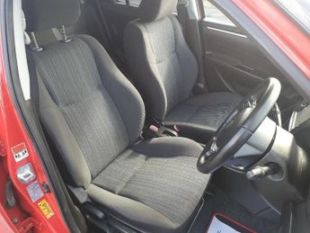 SUZUKI SWIFT 1.2 SZ4 Hatchback 5dr Petrol Auto Euro 5 (94 ps)
