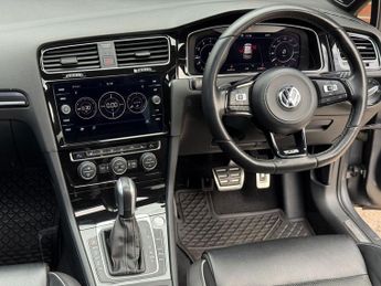 VOLKSWAGEN GOLF 2.0 TSI R Hatchback 5dr Petrol DSG 4Motion Euro 6 (s/s) (300 ps)