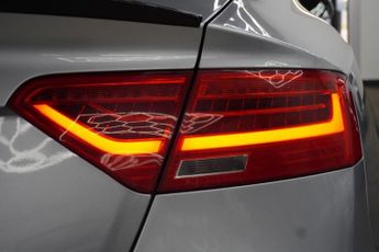 AUDI A5 2.0 TDI S line Sportback 5dr Diesel Multitronic Euro 5 (s/s) (17