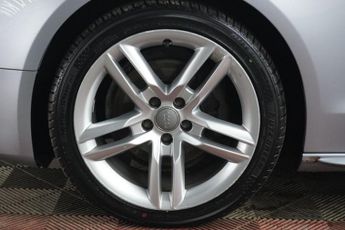 AUDI A5 2.0 TDI S line Sportback 5dr Diesel Multitronic Euro 5 (s/s) (17
