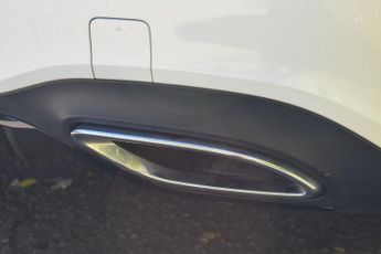 MERCEDES-BENZ A-CLASS 1.5 A180d AMG Line (Premium) Hatchback 5dr Diesel 7G-DCT Euro 6 