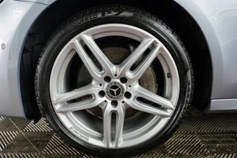 MERCEDES-BENZ E-CLASS 2.0 E220d AMG Line (Premium) Saloon 4dr Diesel G-Tronic+ 4MATIC 
