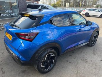 NISSAN JUKE 1.0 DIG-T N-Connecta SUV 5dr Petrol DCT Auto Euro 6 (s/s) (114 p