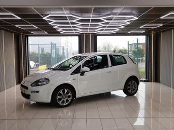 FIAT PUNTO 1.4 Easy Hatchback 3dr Petrol Euro 6 (s/s) (77 bhp)
