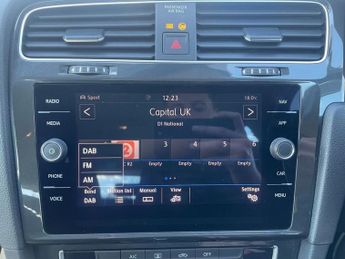 VOLKSWAGEN GOLF 1.5 TSI EVO SE Nav Hatchback 5dr Petrol DSG Euro 6 (s/s) (130 ps