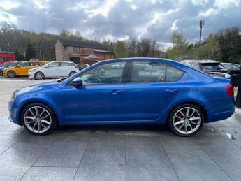 SKODA OCTAVIA 2.0 TDI vRS Hatchback 5dr Diesel DSG 4WD Euro 6 (s/s) (SNav) (18