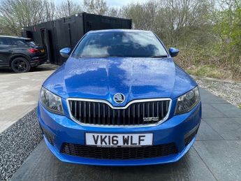 SKODA OCTAVIA 2.0 TDI vRS Hatchback 5dr Diesel DSG 4WD Euro 6 (s/s) (SNav) (18