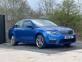 SKODA OCTAVIA 2.0 TDI vRS Hatchback 5dr Diesel DSG 4WD Euro 6 (s/s) (SNav) (18