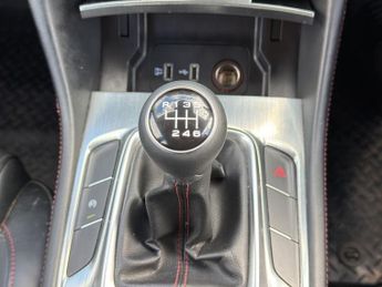 MG MG HS 1.5 T-GDI Excite SUV 5dr Petrol Manual Euro 6 (s/s) (162 ps)