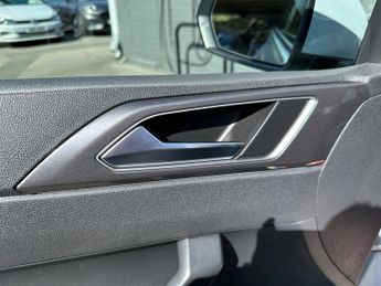 VOLKSWAGEN POLO 1.0 TSI GPF R-Line Hatchback 5dr Petrol Manual Euro 6 (s/s) (95 