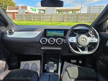 MERCEDES-BENZ EQA EQA 250 66.5kWh AMG Line (Premium) SUV 5dr Electric Auto (190 ps