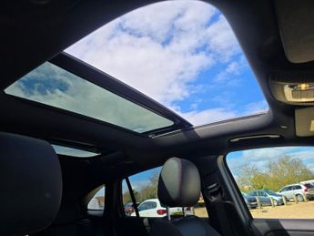 MERCEDES-BENZ EQA EQA 250 66.5kWh AMG Line (Premium) SUV 5dr Electric Auto (190 ps